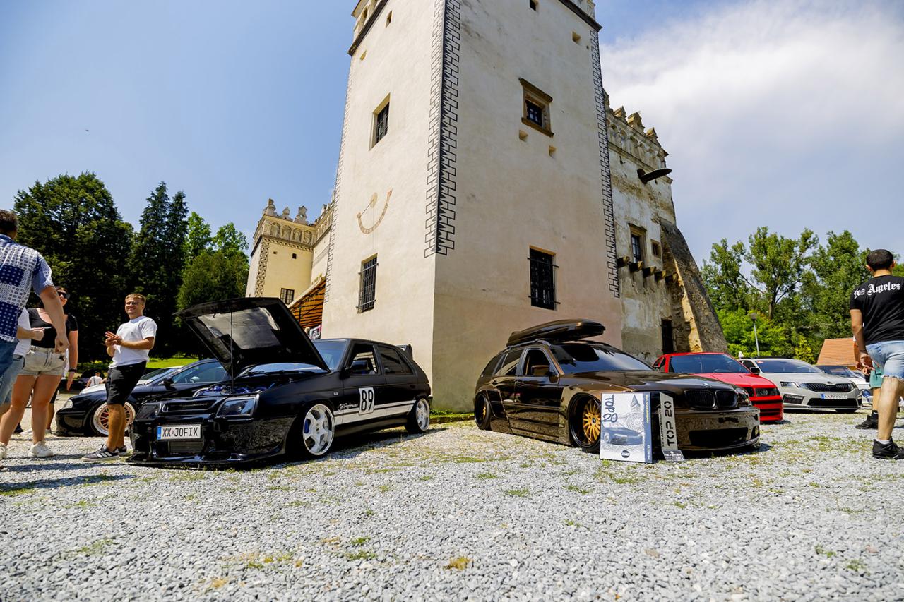 cars-in-the-castle.jpg